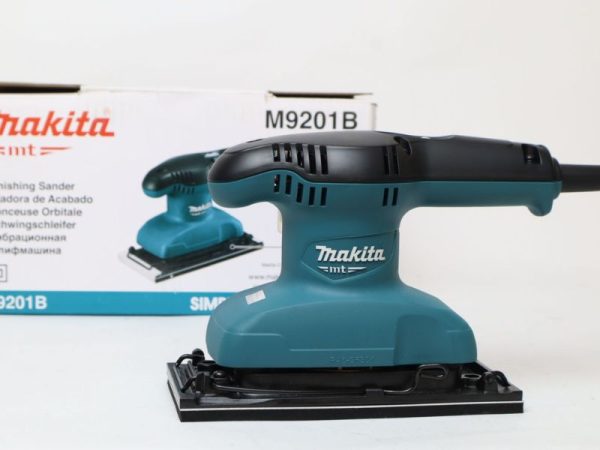 Máy Chà Nhám Rung Makita M9201B